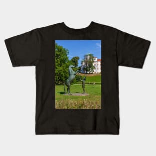 Ducal Castle, Celle, Lüneburg Heath, Lower Saxony, Germany Kids T-Shirt